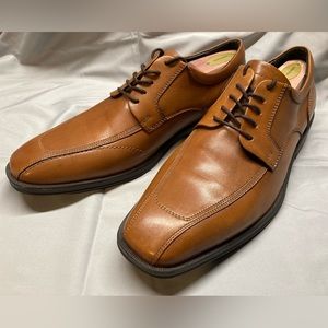 Tan Leather Bicycle Toe Shoes - Men’s Size 9.5 - Kenneth Cole Reaction